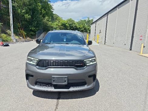 Used 2024 Dodge Durango GT RWD image 7