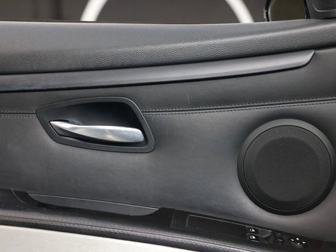 Used 2011 BMW M3 Sedan RWD image 43