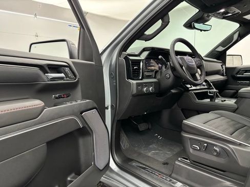 New 2026 GMC Sierra 1500 AT4X AWD/4WD image 18