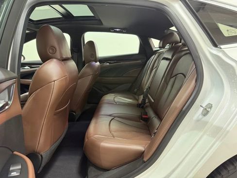 Used 2019 Buick LaCrosse Avenir w/ Driver Confidence Package II image 21