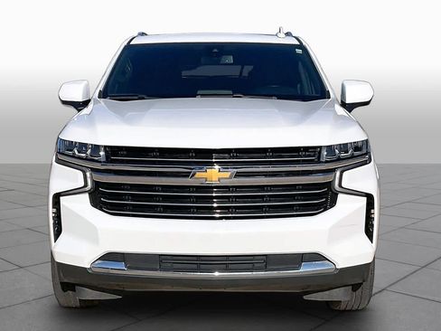 Used 2021 Chevrolet Suburban LT w/ Rear Media and Nav Package AWD/4WD image 5