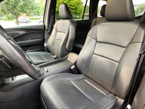 Certified 2023 Honda Passport EX-L image 7