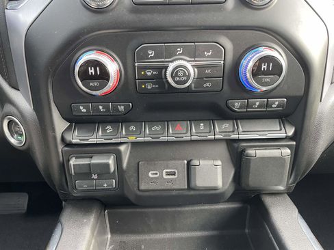 Certified 2021 GMC Sierra 1500 SLT w/ SLT Premium Package image 20