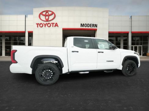 New 2026 Toyota Tundra SR5 image 24
