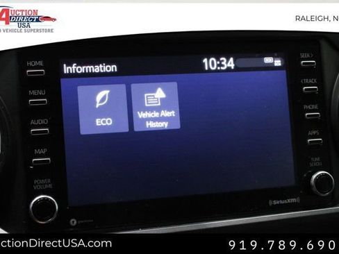 Used 2021 Toyota Tacoma TRD Off-Road AWD/4WD image 37