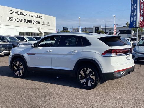 New 2026 Volkswagen Atlas Cross Sport SE image 4