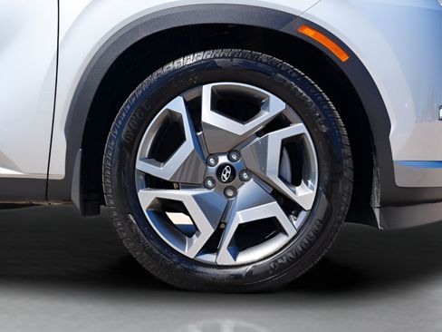 Certified 2023 Hyundai Palisade Limited AWD/4WD image 9