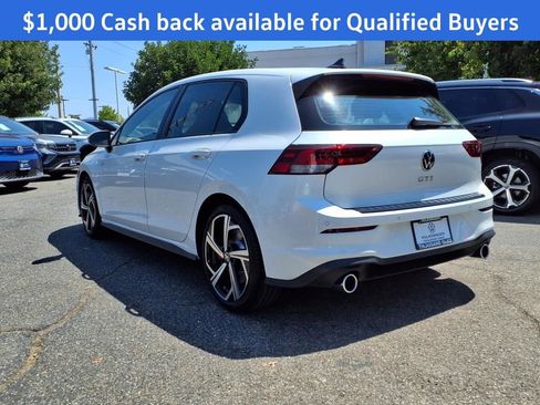 New 2025 Volkswagen GTI SE image 5