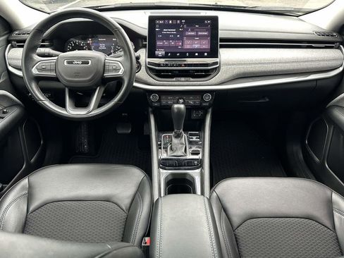 Used 2022 Jeep Compass Latitude w/ Convenience Group image 14