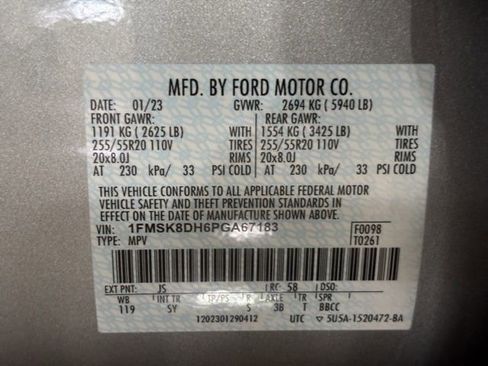Used 2023 Ford Explorer XLT w/ Equipment Group 202A AWD/4WD image 33