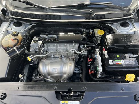 Used 2016 Chrysler 200 Limited w/ Anniversary Edition image 35