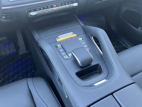 Certified 2025 Mercedes-Benz GLE 350 GLE 350 image 38