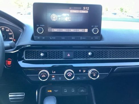 Used 2025 Honda Civic Sport image 16