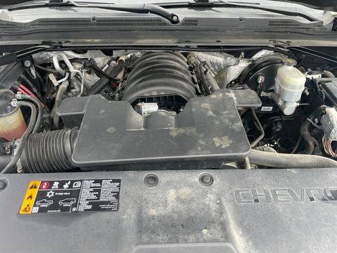 Used 2018 Chevrolet Suburban Premier w/ Max Trailering Package AWD/4WD image 31