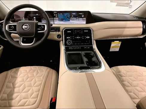 New 2026 Nissan Armada Platinum Reserve w/ Accent Package AWD/4WD image 6