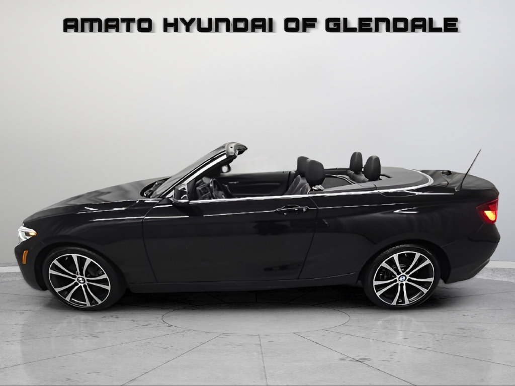 Used 2020 BMW 230i xDrive Convertible w/ Premium Package AWD/4WD image 4