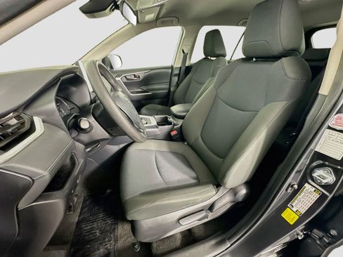 Used 2025 Toyota RAV4 LE FWD image 13