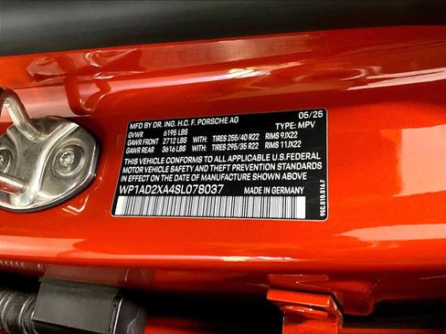 Used 2025 Porsche Macan Electric image 36