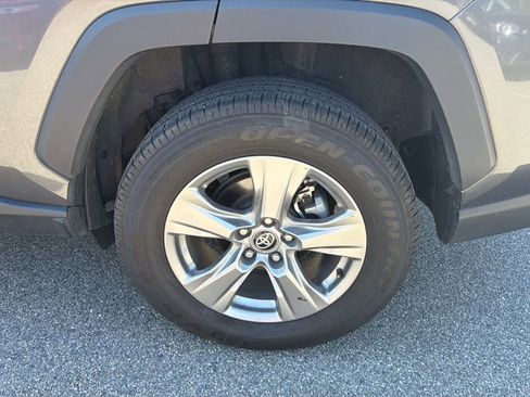 Used 2024 Toyota RAV4 XLE w/ Convenience Package AWD/4WD image 22