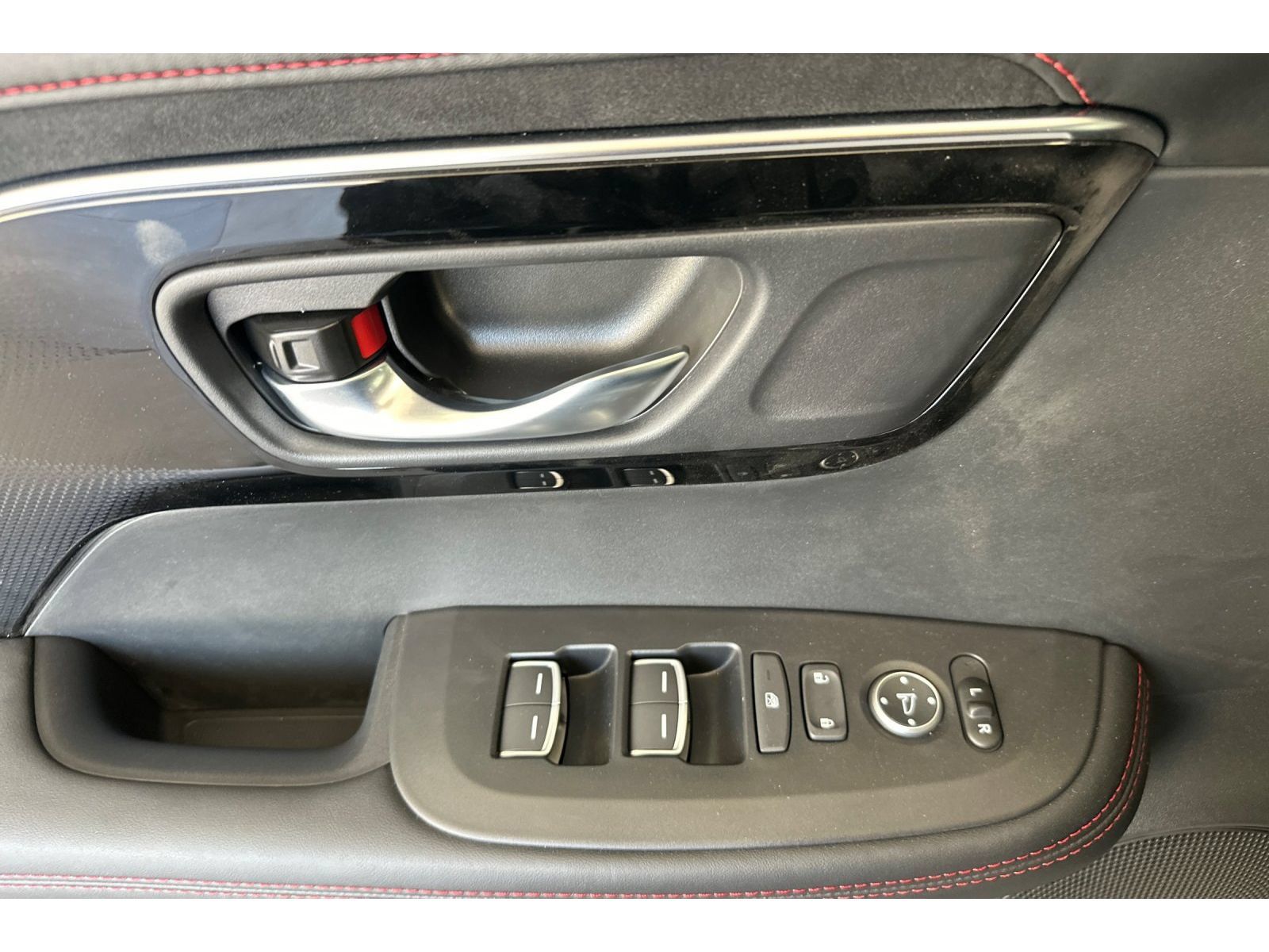 Certified 2025 Acura ADX A-Spec AWD/4WD image 8