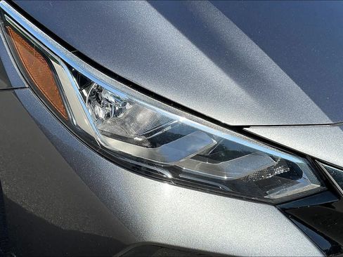 Used 2023 Nissan Sentra SV FWD image 27