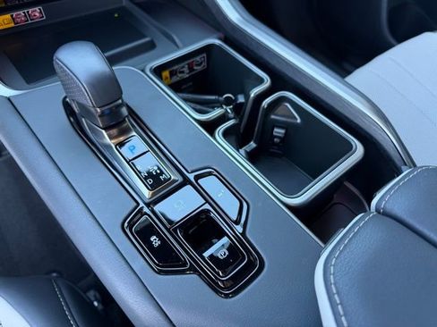 Used 2025 Lexus TX 500h AWD w/ Technology Package image 18