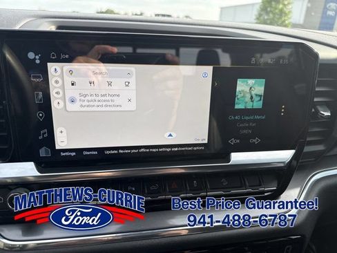 Used 2024 Chevrolet Silverado 3500 High Country w/ Technology Package AWD/4WD image 19