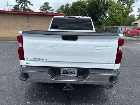 Used 2024 Chevrolet Silverado 2500 LT w/ Convenience Package AWD/4WD image 6