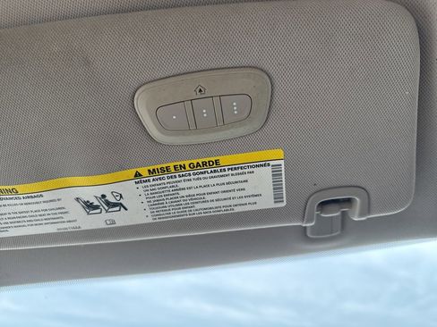 Used 2020 Chrysler Pacifica Limited image 42