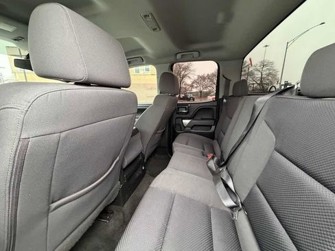 Used 2018 Chevrolet Silverado 1500 LT image 16