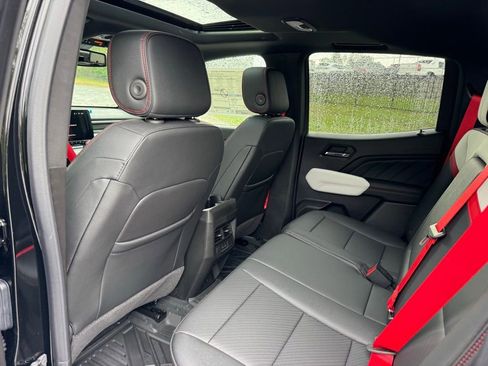 New 2026 GMC Canyon AT4X w/ AT4X AEV Edition image 25