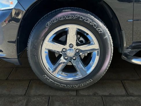 Used 2017 RAM 1500 Express image 21