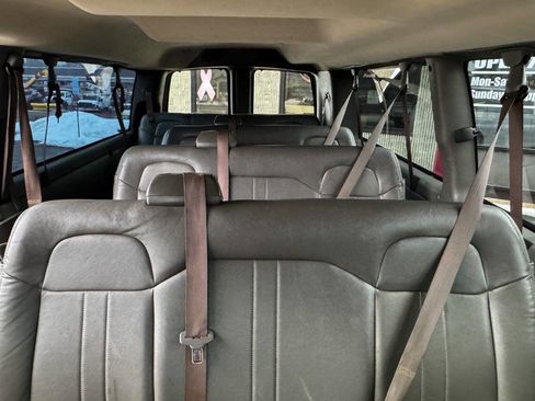 Used 2019 Chevrolet Express 3500 LS image 14