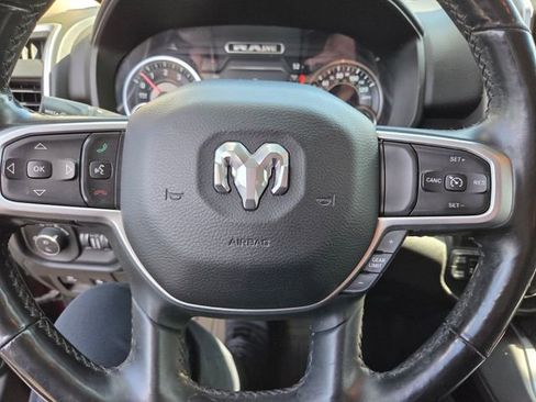 Used 2019 RAM 1500 Big Horn image 14