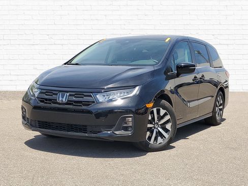 Certified 2025 Honda Odyssey EX-L image 1