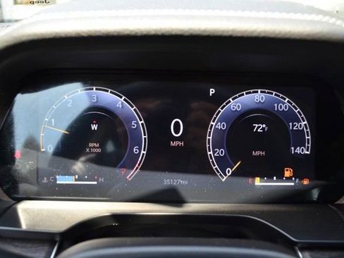 Used 2023 Jeep Grand Cherokee L Limited w/ Rear Seat Video Group I AWD/4WD image 22