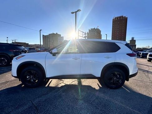 New 2026 Nissan Rogue SV w/ Cold Weather Package image 6