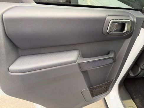 New 2025 Ford Bronco Badlands w/ Sasquatch Package image 12