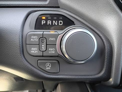 New 2026 RAM 1500 Big Horn AWD/4WD image 14