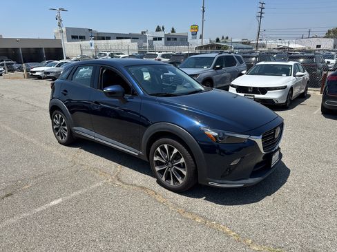 Used 2019 MAZDA CX-3 Grand Touring FWD image 2