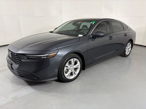 Used 2024 Honda Accord LX image 4