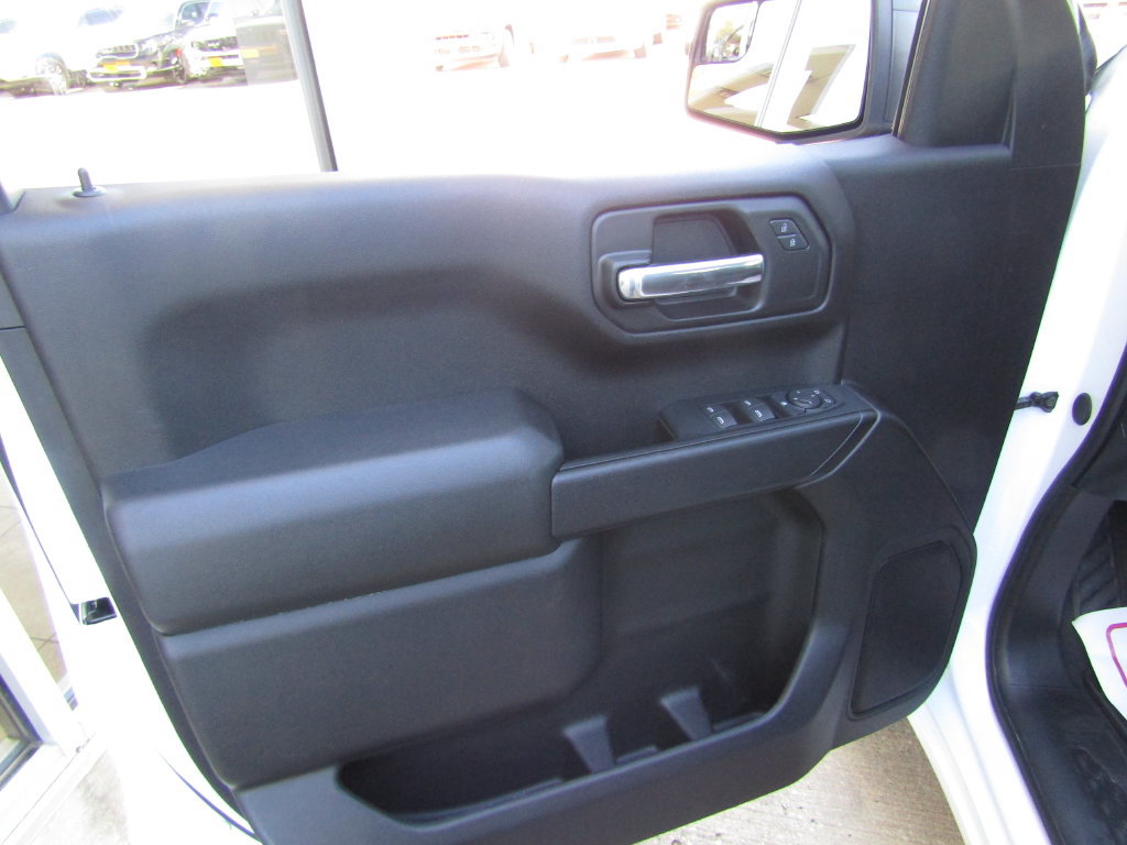 Used 2024 Chevrolet Silverado 1500 Custom AWD/4WD image 17