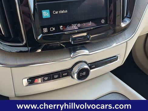 Certified 2023 Volvo XC60 B5 Plus w/ Climate Package image 17
