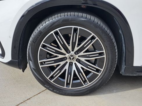 Used 2023 Mercedes-Benz EQS 580 4MATIC SUV image 11