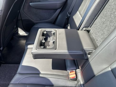 Used 2025 Volvo XC40 B5 Ultra AWD/4WD image 21