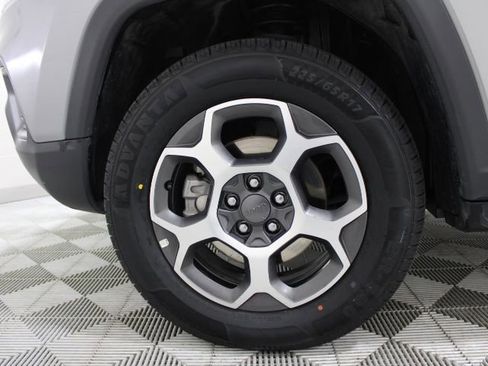 Used 2022 Jeep Compass Trailhawk image 47