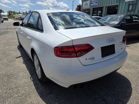 Used 2010 Audi A4 2.0T Premium FWD image 10