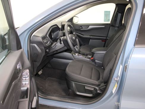 Used 2025 Ford Escape Active image 19