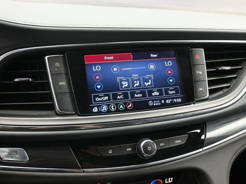 Used 2024 Buick Enclave Premium AWD/4WD image 15