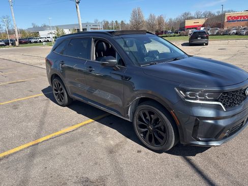 Used 2021 Kia Sorento SX image 17